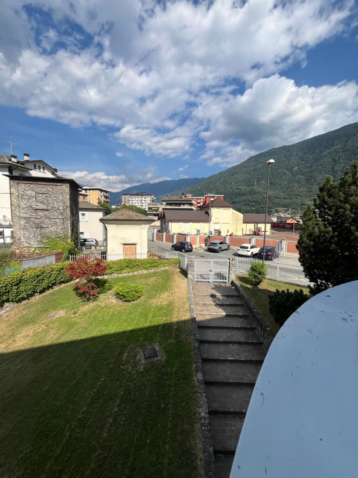 Casa Vacanze Lucia Tirano Exterior foto